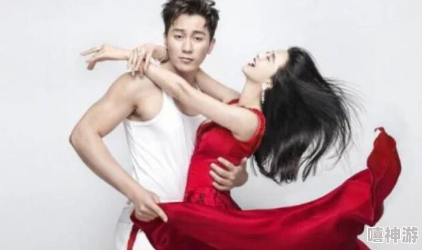 谢丽悦人体写真5:曝光内幕!绯闻男友背后真实身份惊人,网友热议不已 谢丽悦人体写真5:曝光内幕!绯闻男友背后真实身份惊人,网友热议不已