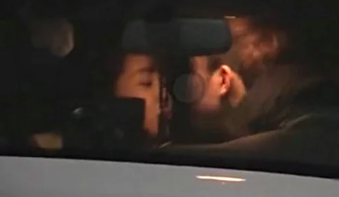 看中国富二代黄色的片子，竟然曝光了某知名富豪家族的秘密聚会，众多明星也现身引发热议！