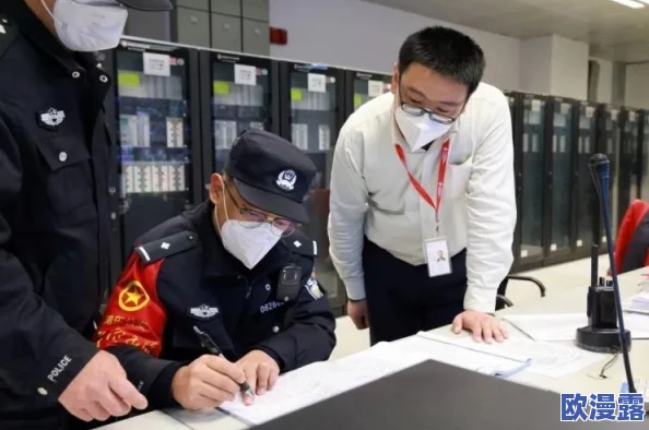 CF手游个人战新年广场：速抢点位技巧与策略深度解析