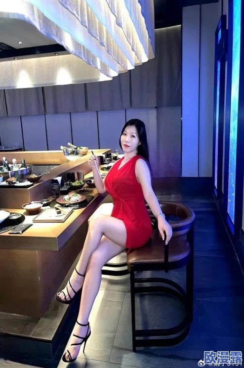 沈娜娜和苏语棠的合作有哪些？最新动态揭示两位明星在新项目中的精彩表现与互动细节