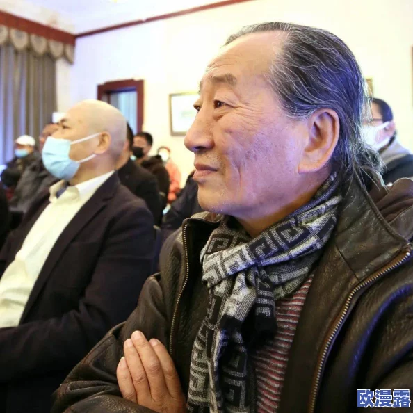 谷露影院旧版无码引发热议，网友纷纷讨论其内容与影响，背后故事令人震惊！