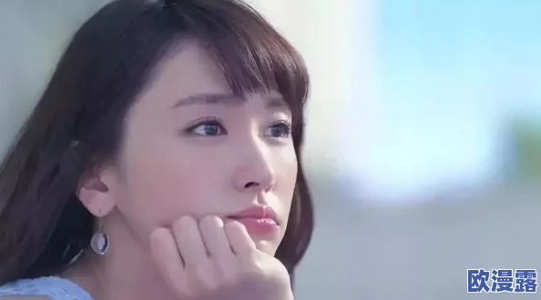 日本黄色片在线播放：最新动态与趋势分析，探讨其在文化和社会中的影响及未来发展方向