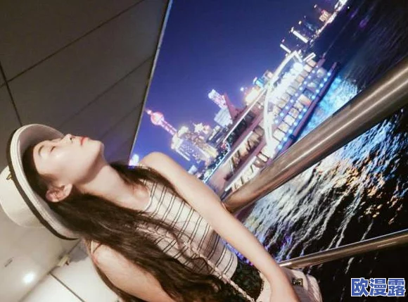探索美女隐私上部视频免费，感受视觉盛宴与独特魅力的完美结合