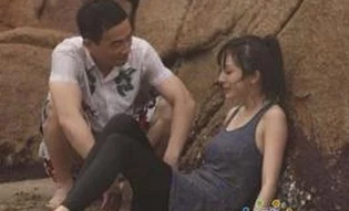 魅魔双腿夹住腰部，榨汁如何？一场撩人的禁忌之恋揭开序幕