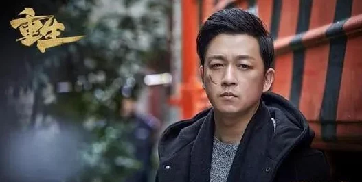 年轻漂亮小骚5，剧情紧凑，演员表现出色，让人看得欲罢不能，非常推荐！