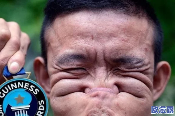美国人剧烈打扑克运动，真是让人惊讶，这项活动的热度越来越高，值得关注！