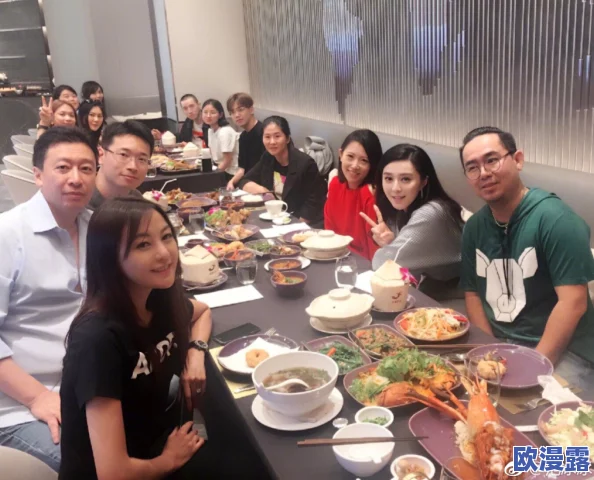 大肉大捧一进一出小视频近日在社交媒体上引发热议网友纷纷分享评论内容精彩纷呈吸引了大量观众关注