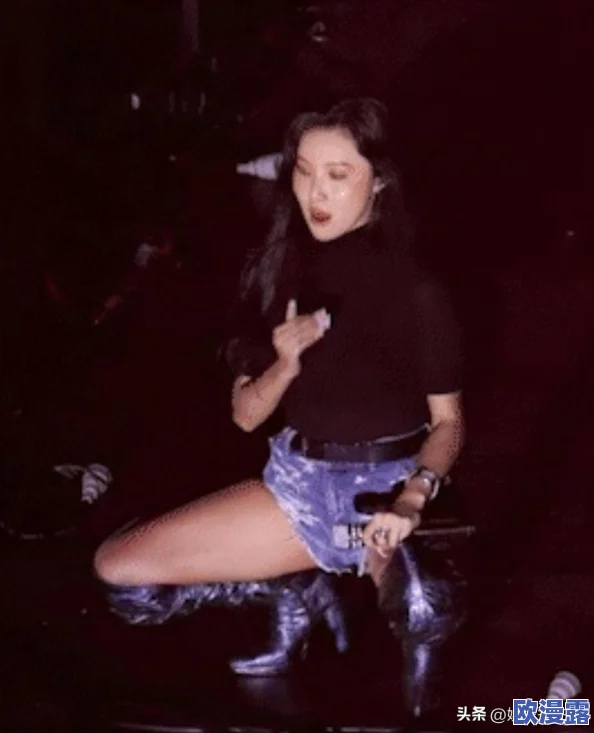 男人舔女人视频惊爆网络引发热议网友纷纷评论内容尺度过大是否应当被限制传播